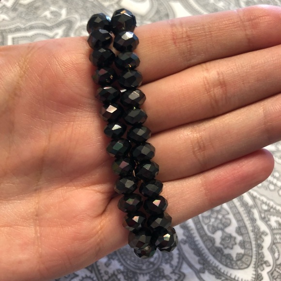 ⬇️ 🌴5 for $20🌴2 black beaded bracelets - Picture 3 of 4